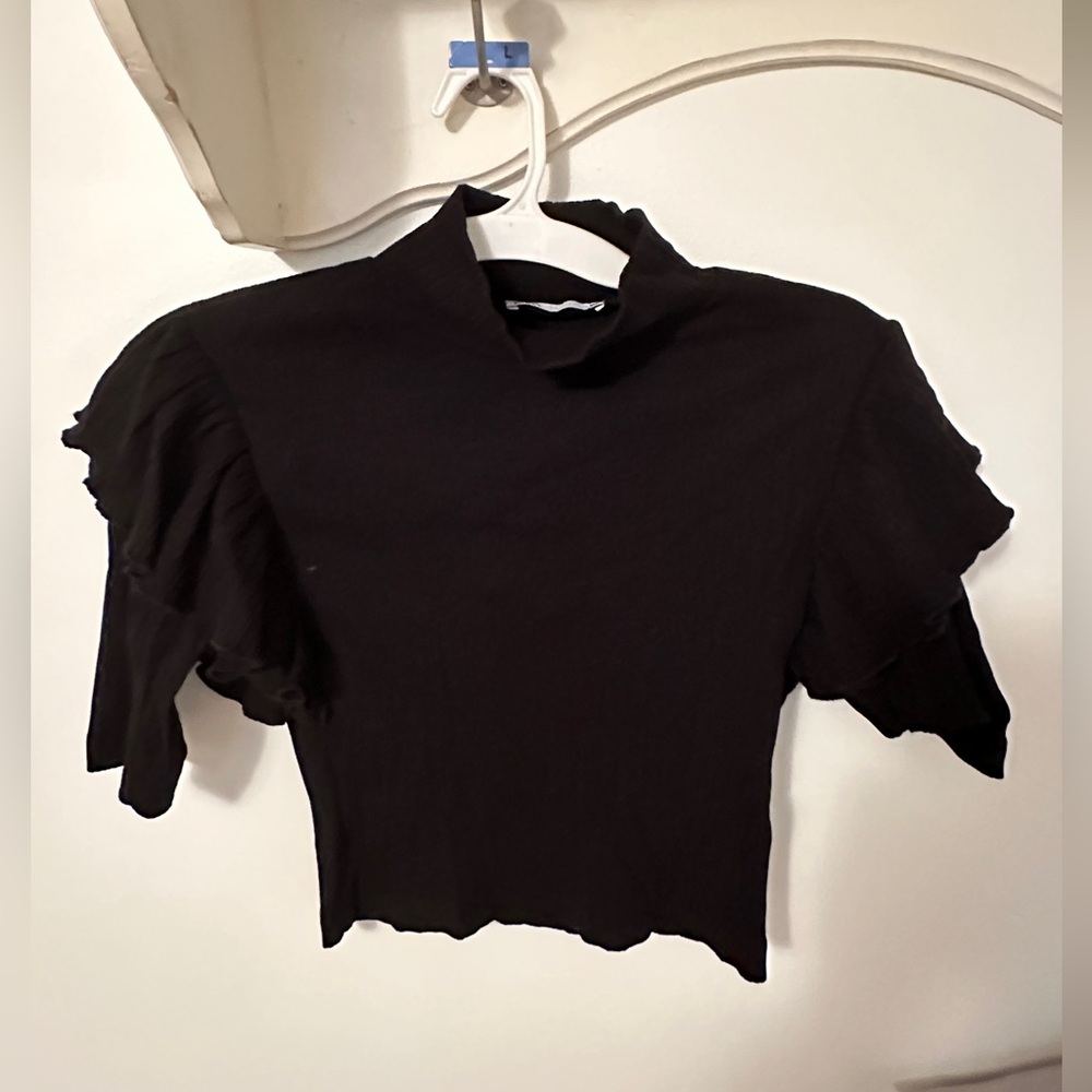 Zara flare quarter sleeve blouse in black
